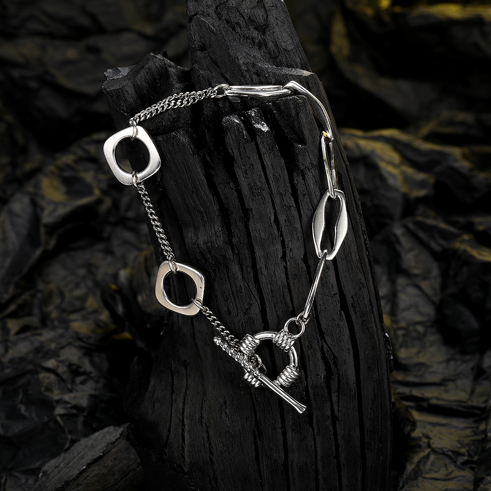 Symbolic Jewelry gift for Employee Bangle bracelet Regular and flawless shape Traditional craftsmanship