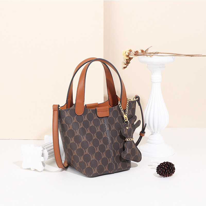 Timeless and classic bags that never go out of style for Niece gift bags Textured Fine grain