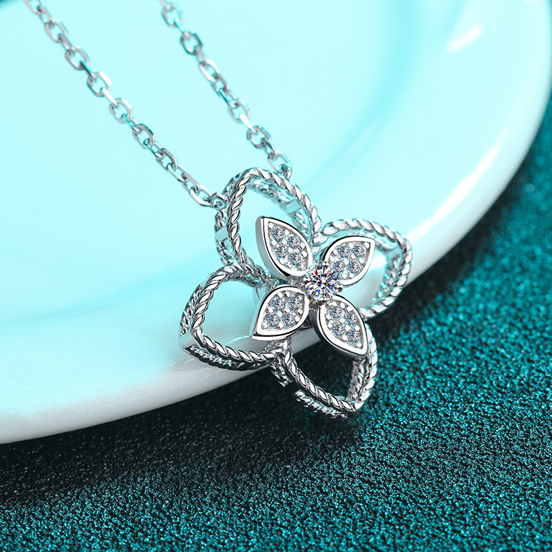 Niece's Jewelry gift for Hostess Pendant necklace Perfect cut for D-grade Moissanite Dazzlingly colorless Moissanite