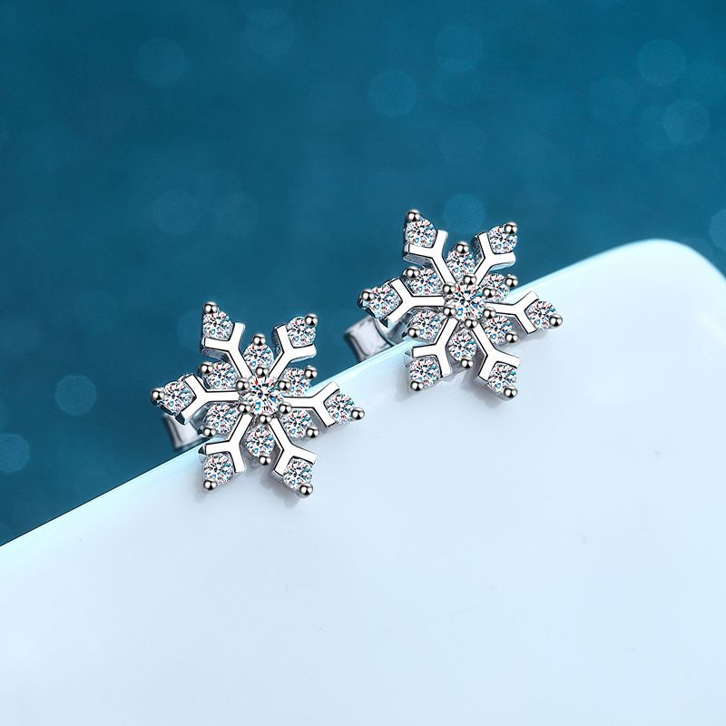 Corporate event Jewelry for Niece earrings Translucent color for D-grade Moissanite High clarity for D-grade Moissanite