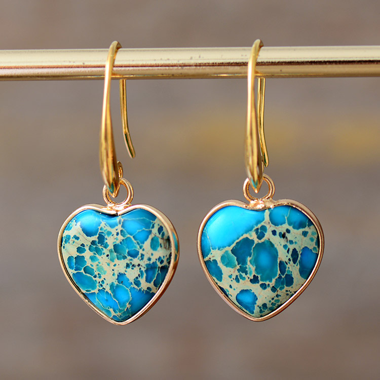 Wedding anniversary Jewelry a stunning jewelry piece earrings Precise inlaying Fine texture