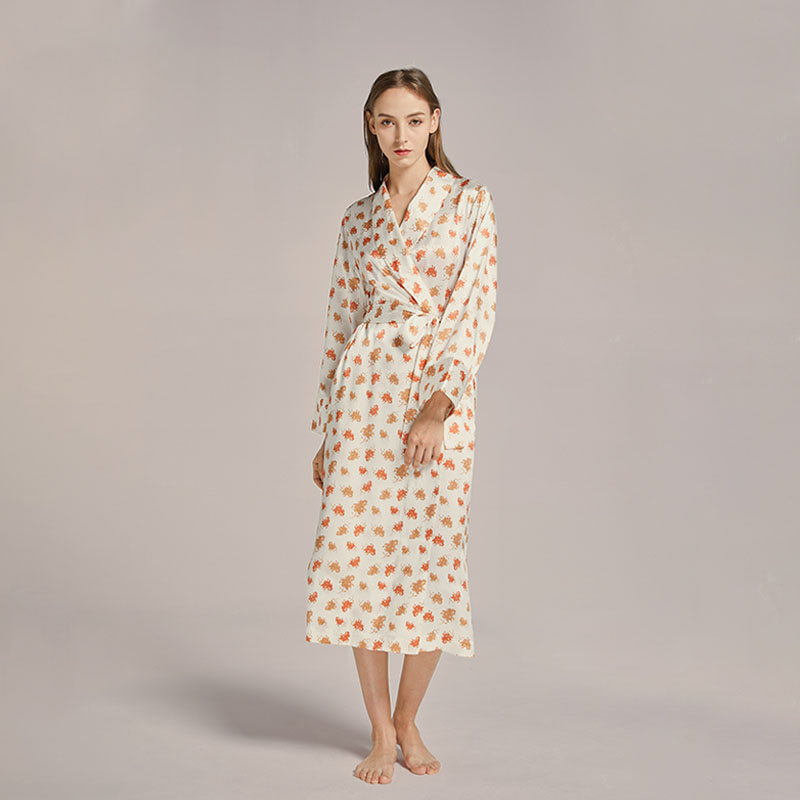 Sustainable loungewear for everyday use pajamas 100% silk pajamas A peaceful night's sleep