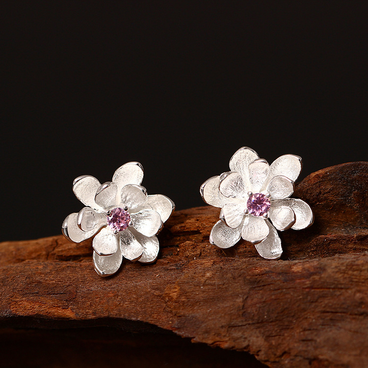 Everyday wear jewelry a sophisticated jewelry piece earrings Silver Earrings Exceptional purity