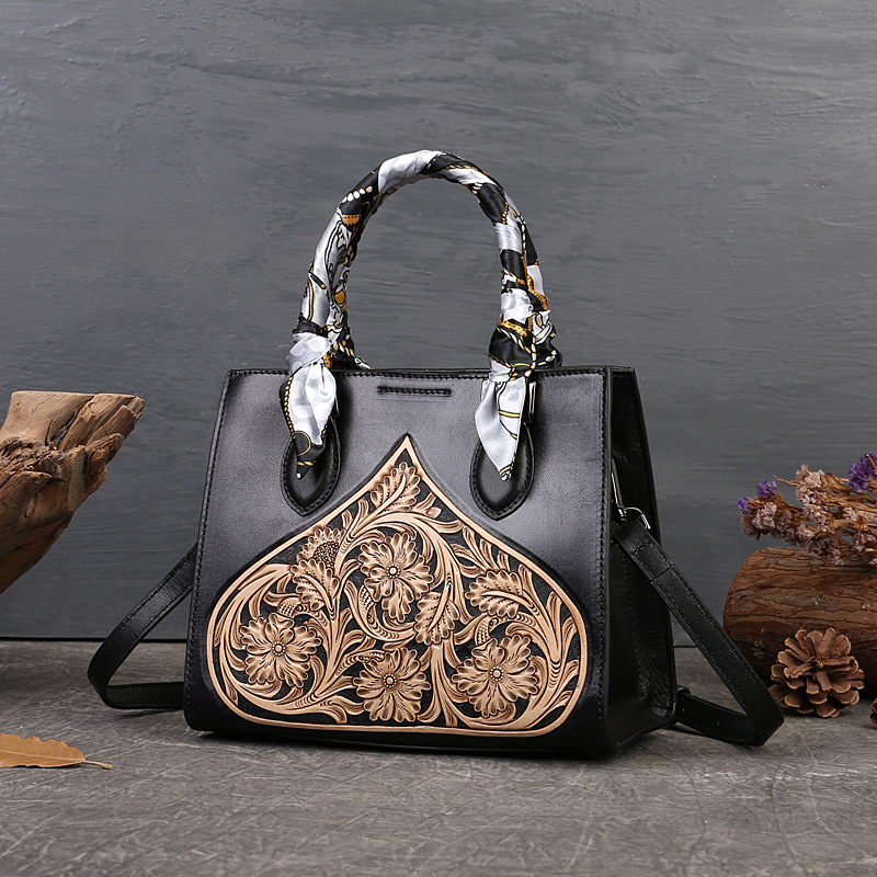 Trendy bags that make a fashion statement For the Independent and self-sufficient woman bags Handbag Beautiful curves