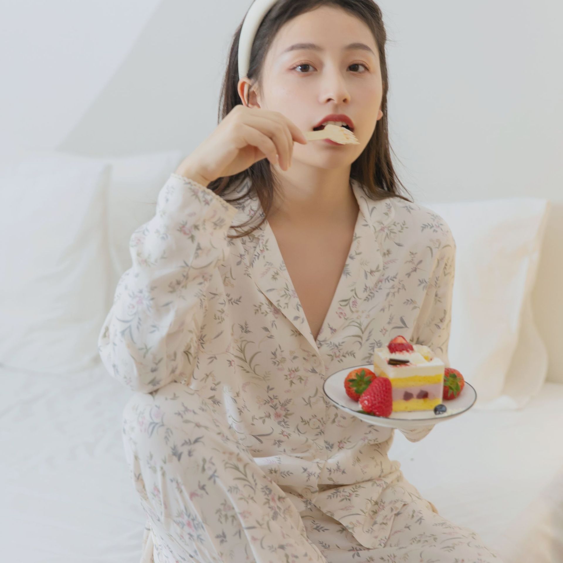 Casual and comfortable natural loungewear for home pajamas 100٪ cotton pajamas Provides natural breathability