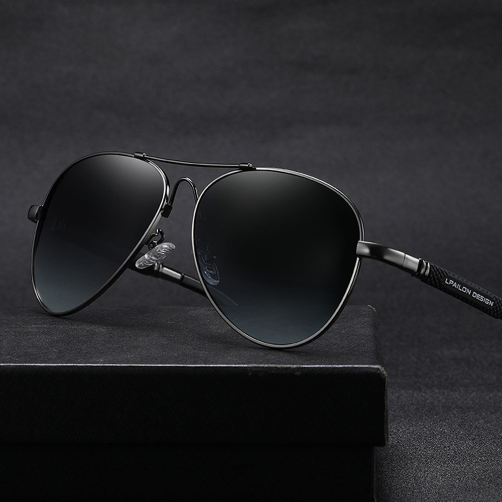 UV 400 shades for a cool look Sunglasses Titanium Sunglasses Resistant to deformation and pressure