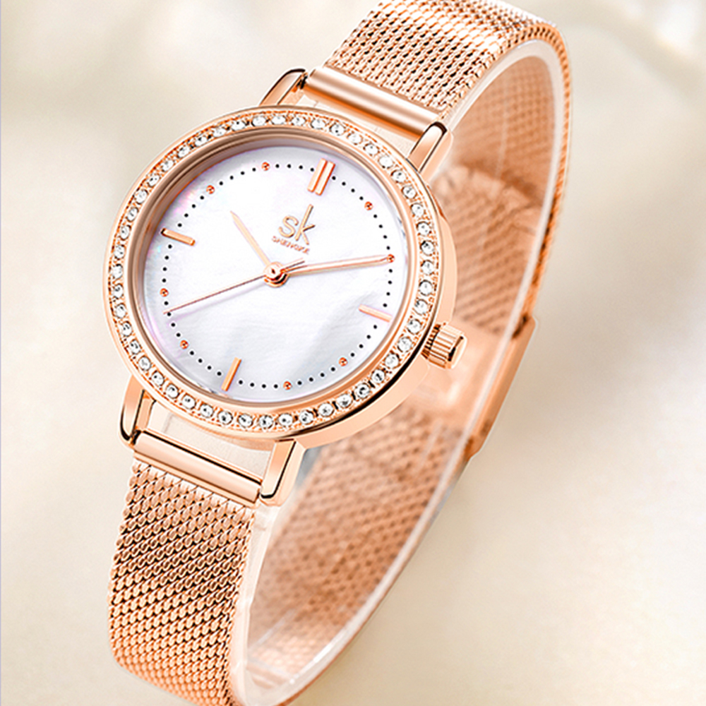 Bold and statement-making for a strong presence watch Fashion Women's Watch Water-resistant feature ensures durability and versatility