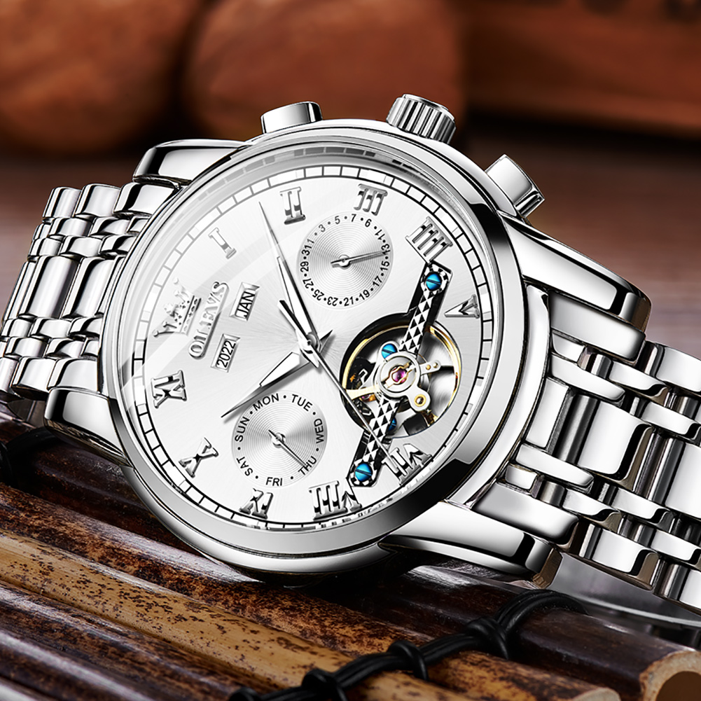 Modern and sleek for contemporary tastes watch Mechanical Watch Precision craftsmanship, intricate mechanics