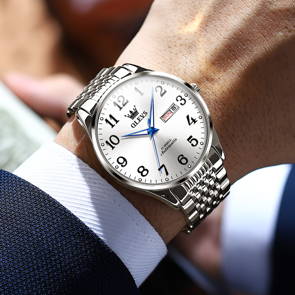 Classic design with timeless elegance watch Mechanical Watch Elegant design showcasing intricate mechanics