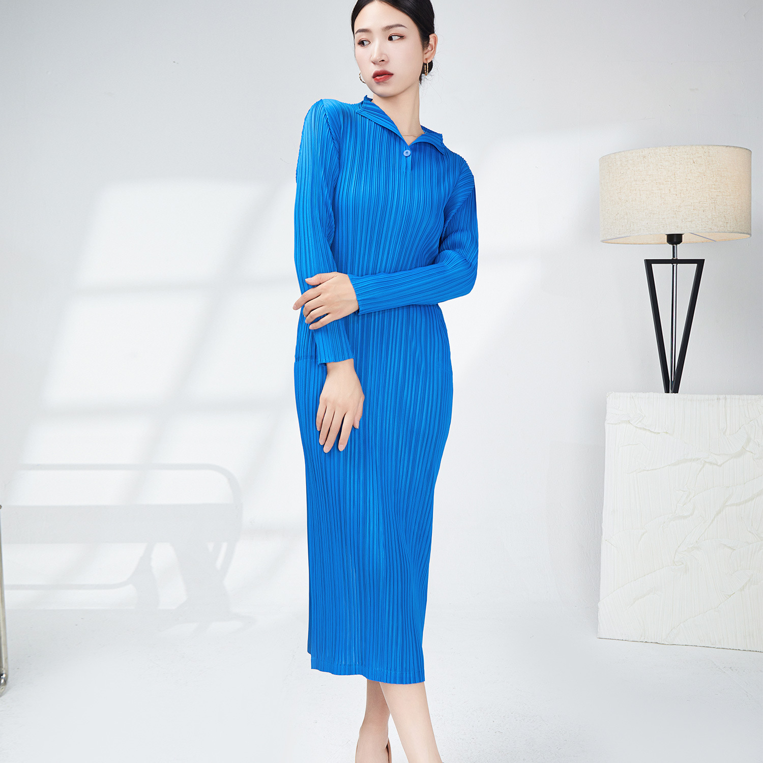 Sophisticated Silhouettes for All lady's fashion Fashion Dresses Classic dresses with a modern twist