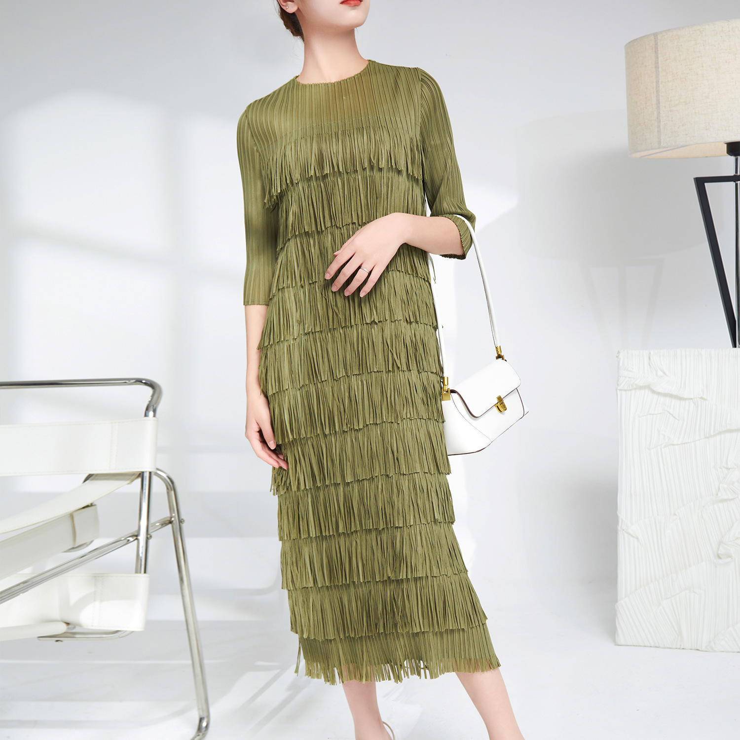 Embrace Contemporary Chic lady's fashion Fashion Dresses Timeless beauty in every dress silhouette