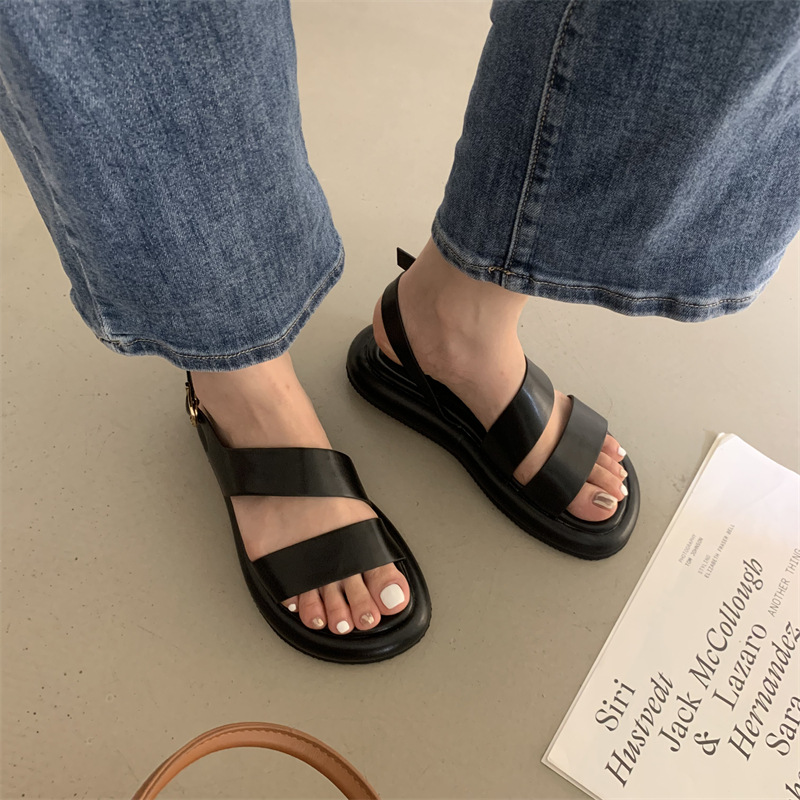 Casual and chic for everyday outfits Wedge Sandals Effortlessly chic and trendy