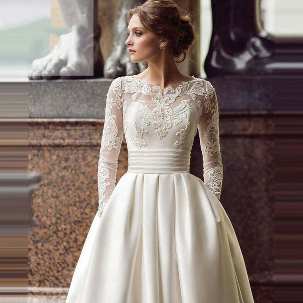 3-5 days of preparation required Round Neck Lace Long Sleeve Satin Floor Mopping Wedding Dress