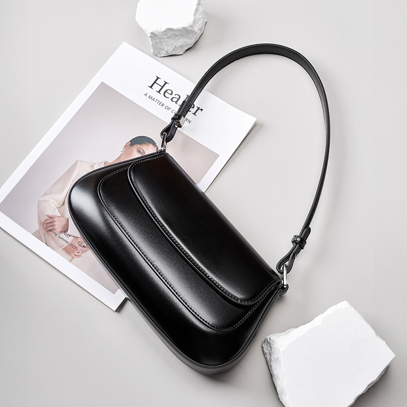 New fashion women's bag messenger bag genuine leather high-end fashion versatile one-shoulder underarm saddle bag